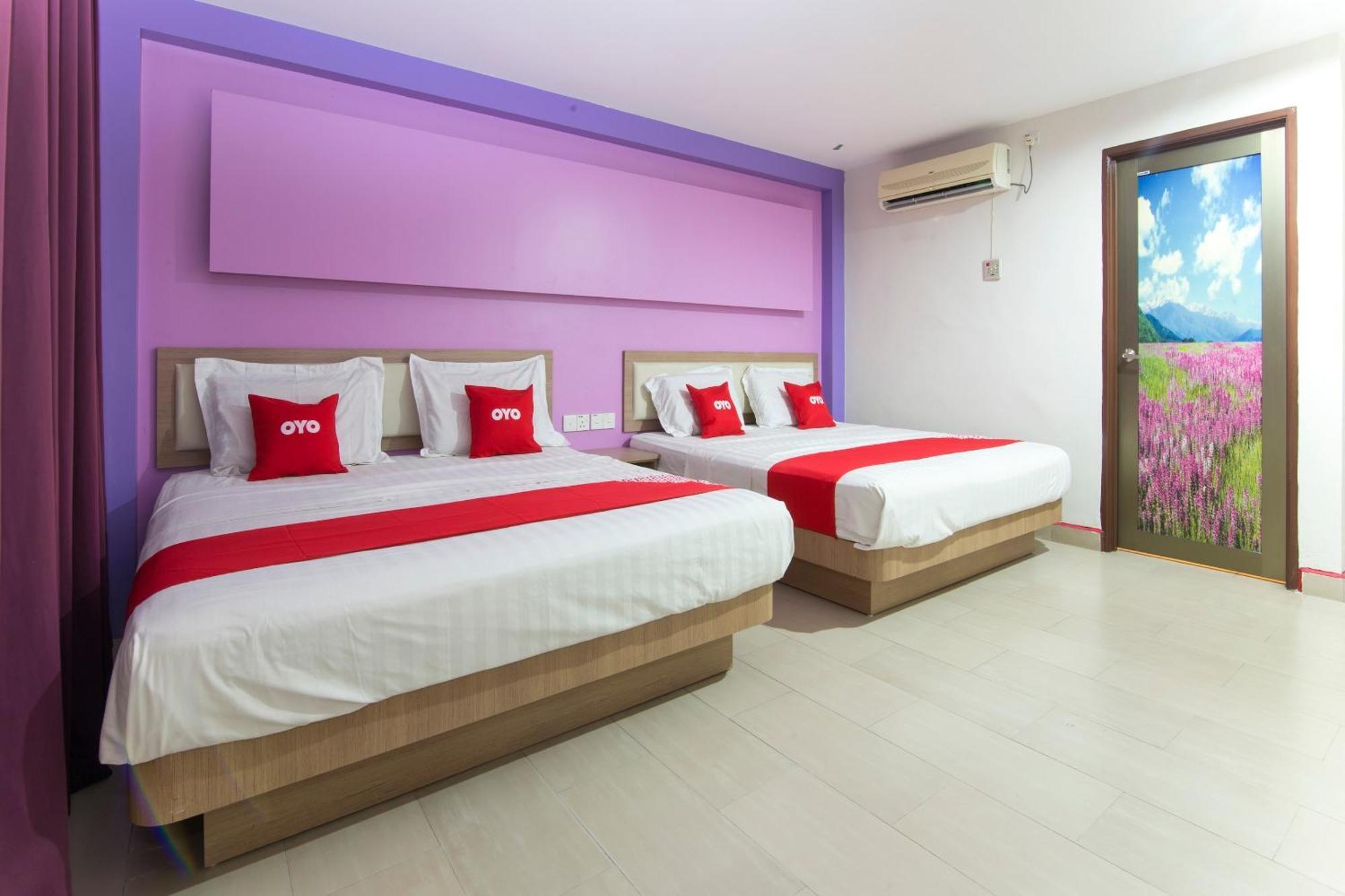 Valley View Hotel Lumut Buitenkant foto