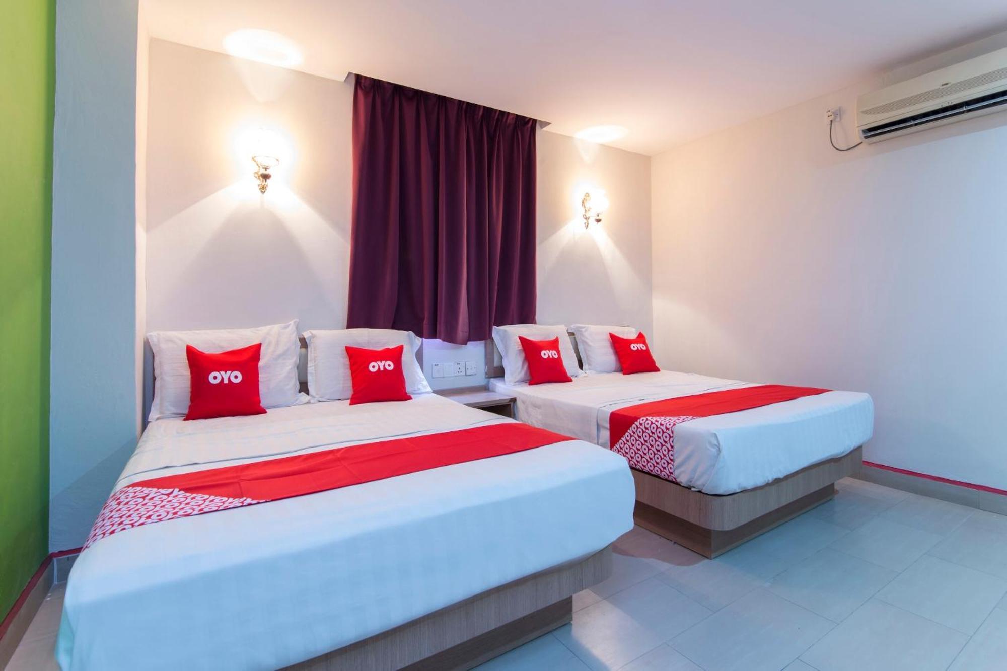 Valley View Hotel Lumut Buitenkant foto